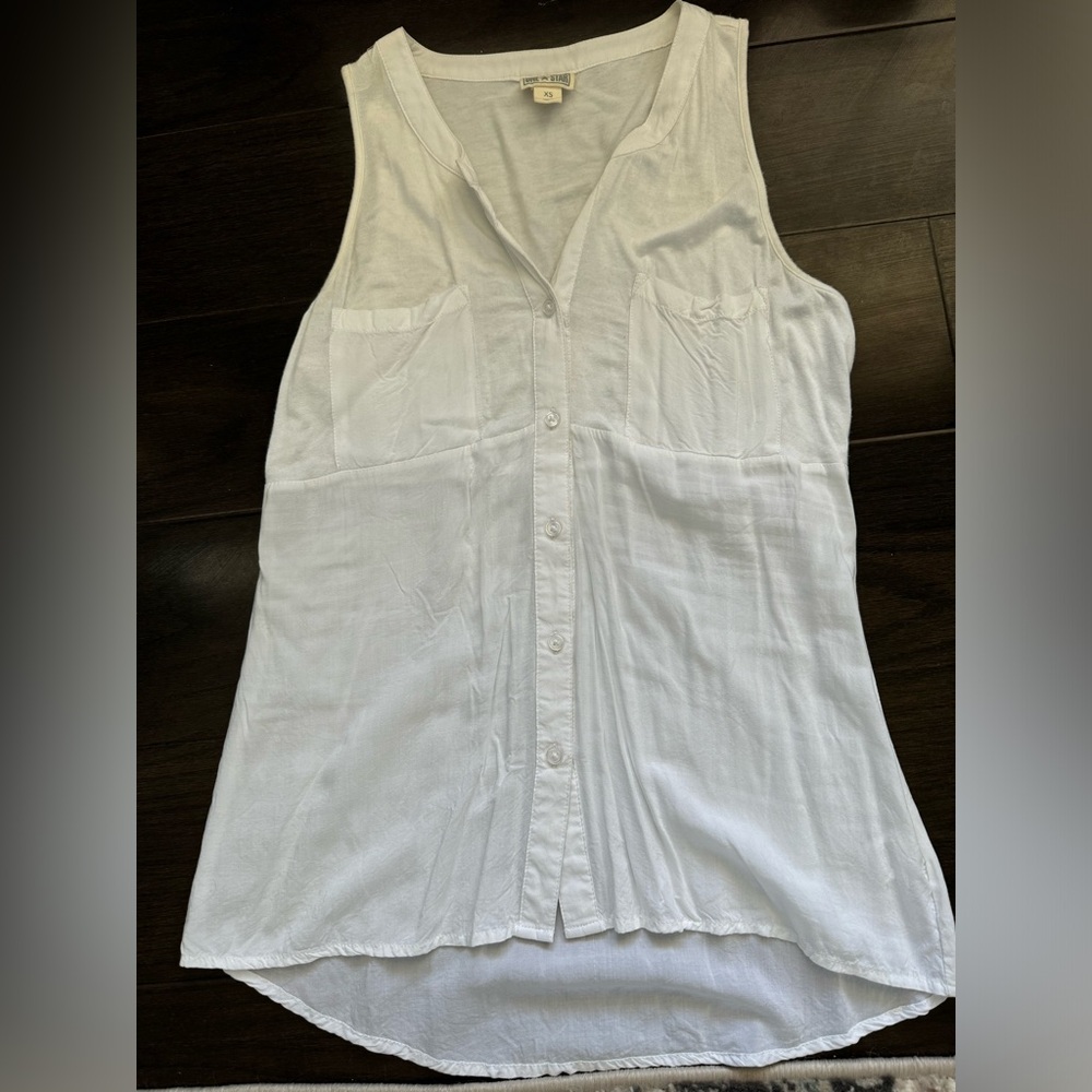 Flowy white Converse sleeveless top